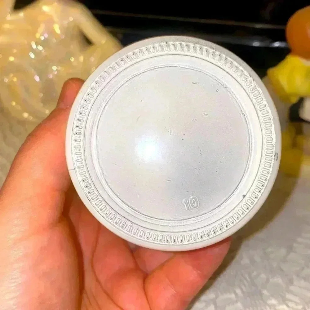 Vintage 🌸Ceramic 🌸Aroma 🌸Diffuser perfect for Bathroom or Bedroom 🌸 - Picture 4 of 5